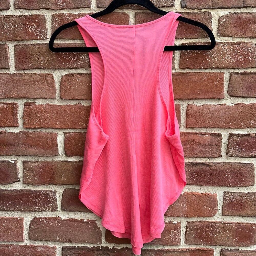 Free People X Intimately Out The Door Tank Ribbed coral pink large NEW - Picture 3 of 6
